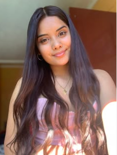 María G.